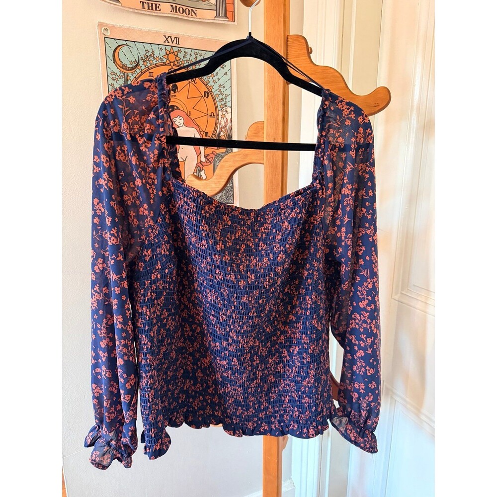 Lush stretch top